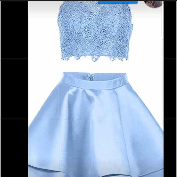 Worn once lady I got it from said it was a 3 but seems a little bigger so cute!! - Picture 2 of 2